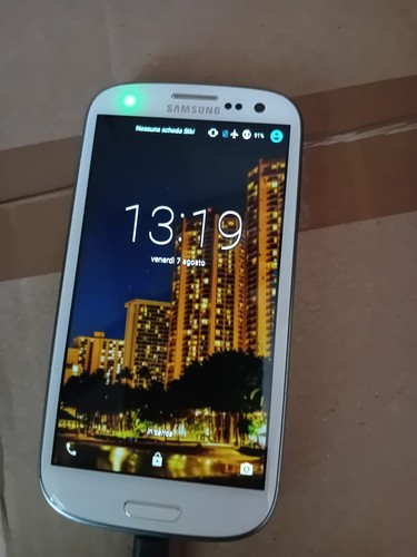 Samsung galaxy gt - galaxy, gt-i9305